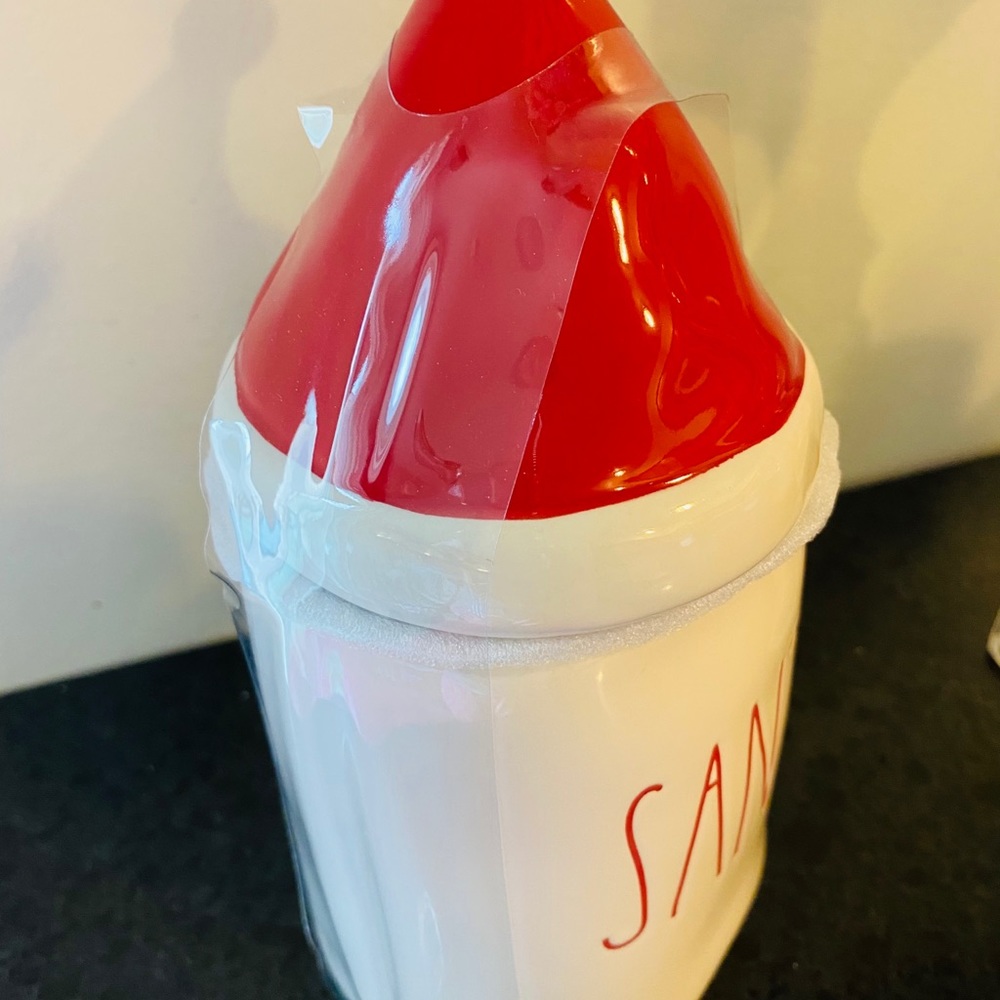 New Rae Dunn Santa mug - Picture 4 of 6